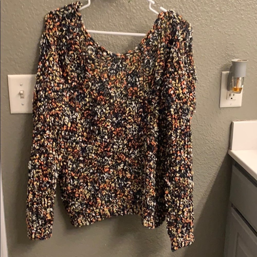 Gorgeous slouchy/open back sweater